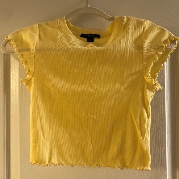 Forever 21 Pale Yellow Shortsleeve Crop Top Ruffled Hems Small - Picture 4 of 9